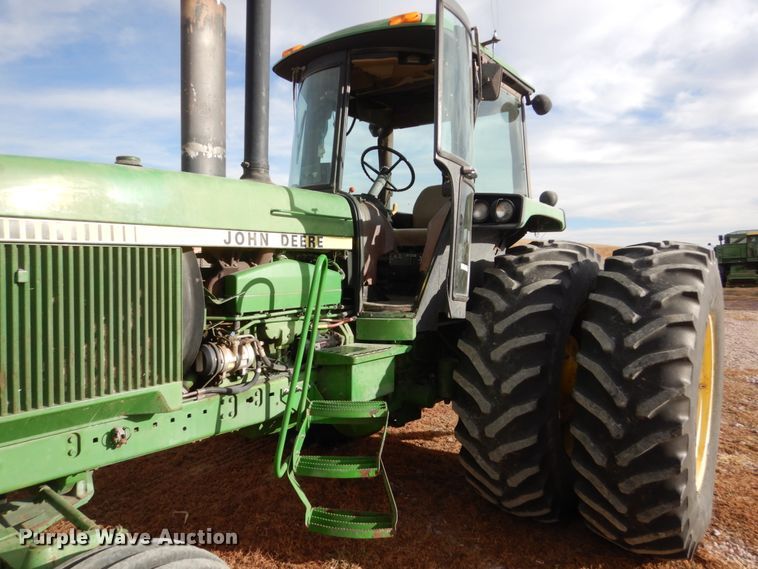 image for item HU9803 1983 John Deere 4650  tractor