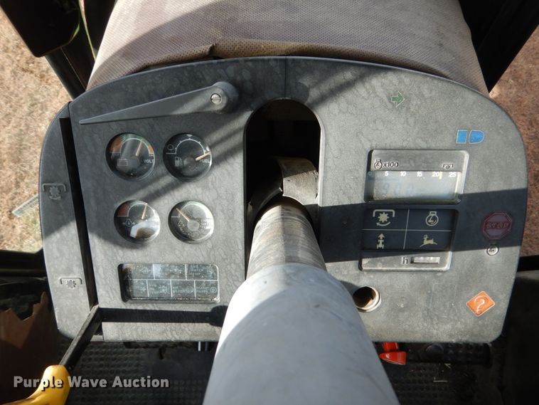 image for item HU9803 1983 John Deere 4650  tractor