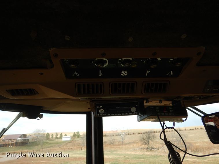 image for item HU9803 1983 John Deere 4650  tractor