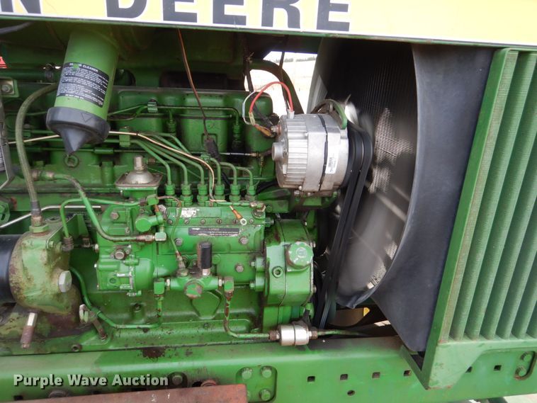 image for item HU9803 1983 John Deere 4650  tractor