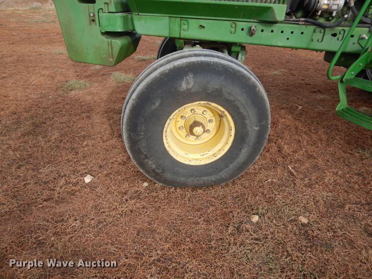 image for item HU9803 1983 John Deere 4650  tractor