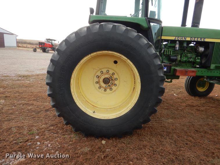 image for item HU9803 1983 John Deere 4650  tractor