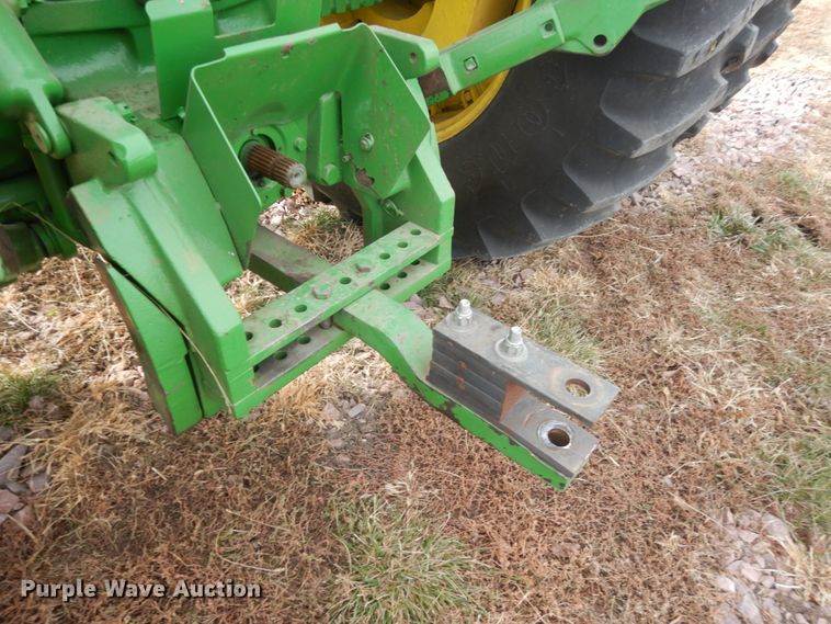 image for item HU9804 1983 John Deere 4650  tractor