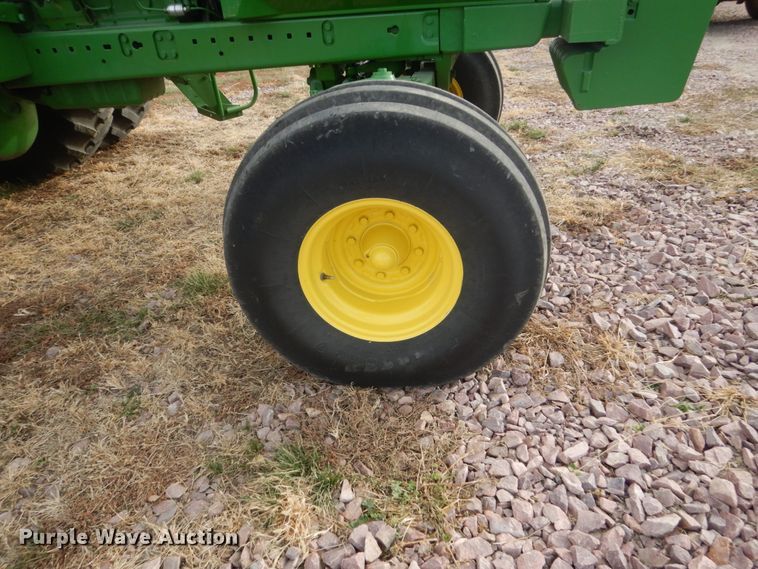 image for item HU9804 1983 John Deere 4650  tractor