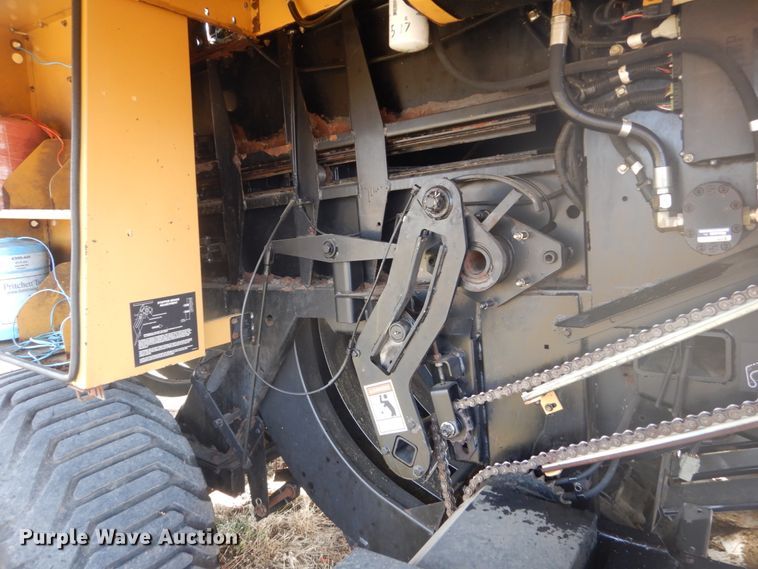 image for item HU9805 2005 Challenger LB33  large square baler