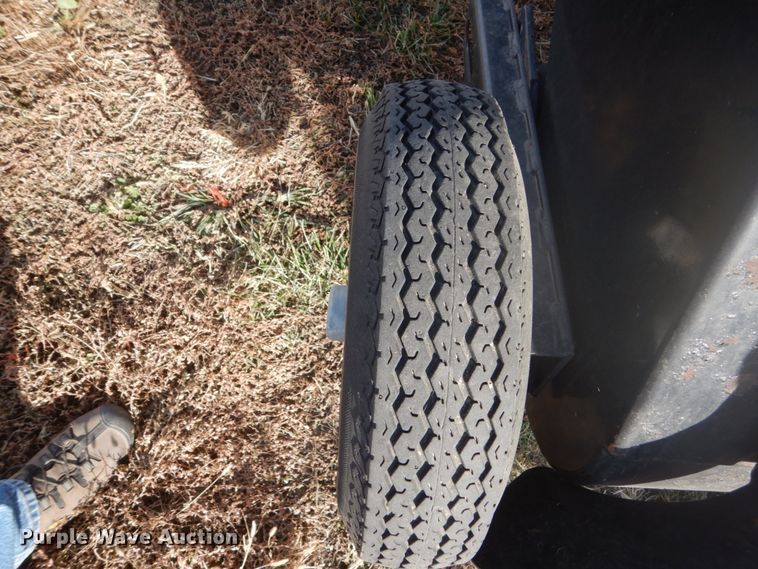 image for item HU9805 2005 Challenger LB33  large square baler