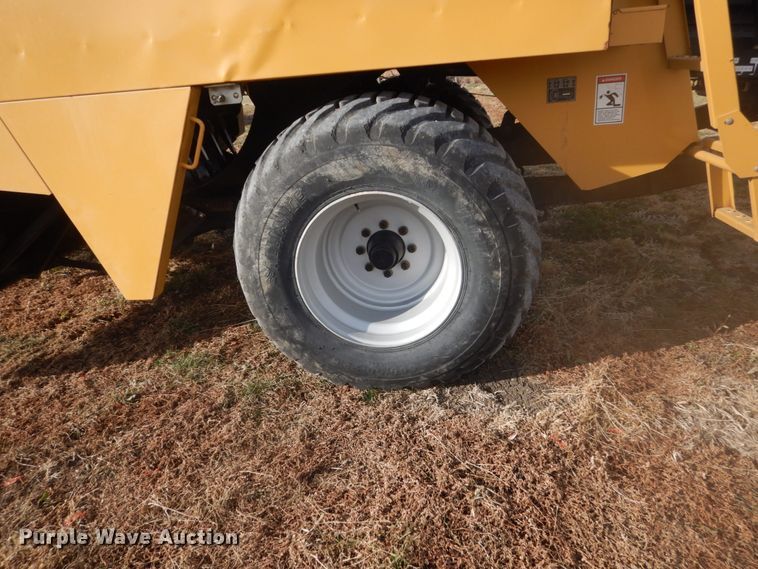 image for item HU9805 2005 Challenger LB33  large square baler