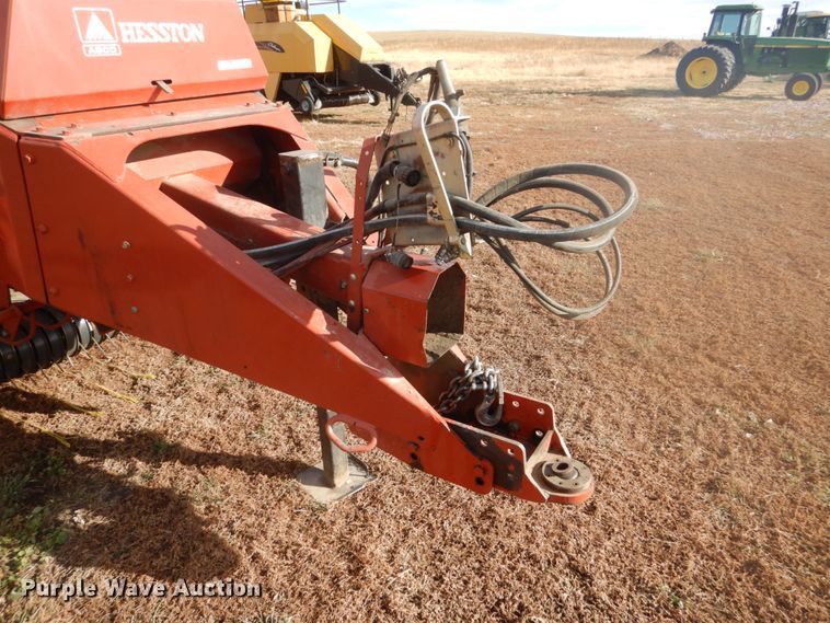 image for item HU9806 2003 Hesston 4760  large square baler