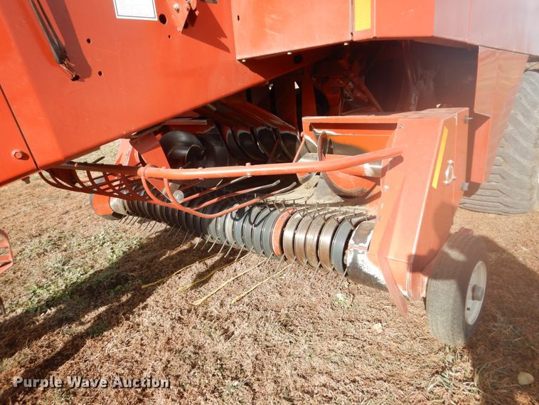 image for item HU9806 2003 Hesston 4760  large square baler