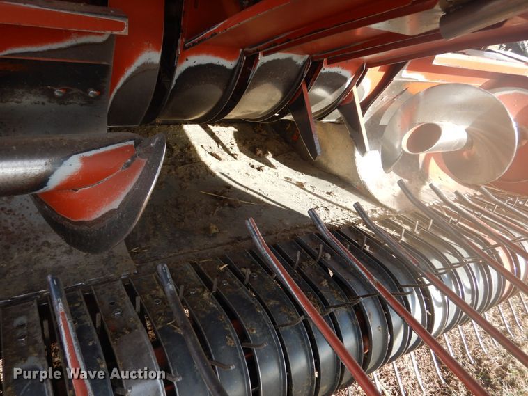 image for item HU9806 2003 Hesston 4760  large square baler