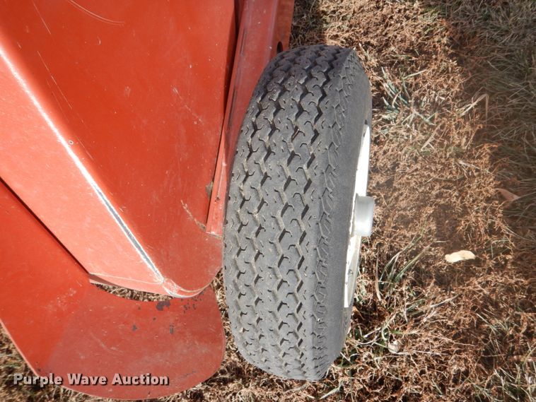 image for item HU9806 2003 Hesston 4760  large square baler