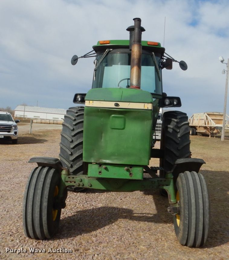 image for item HU9808 1981 John Deere 4840  tractor