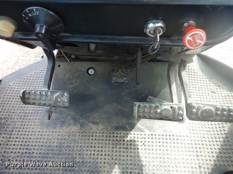 image for item HU9808 1981 John Deere 4840  tractor