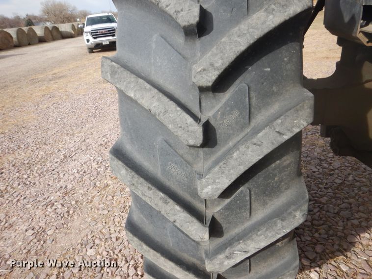 image for item HU9808 1981 John Deere 4840  tractor