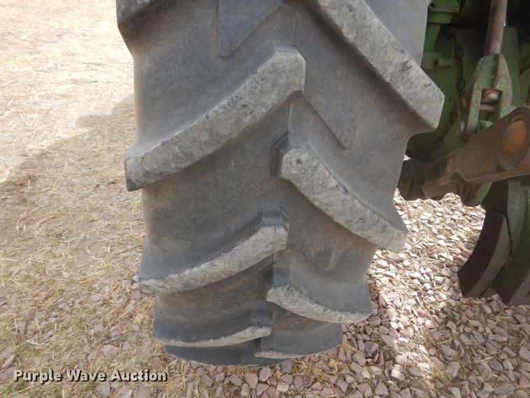 image for item HU9808 1981 John Deere 4840  tractor