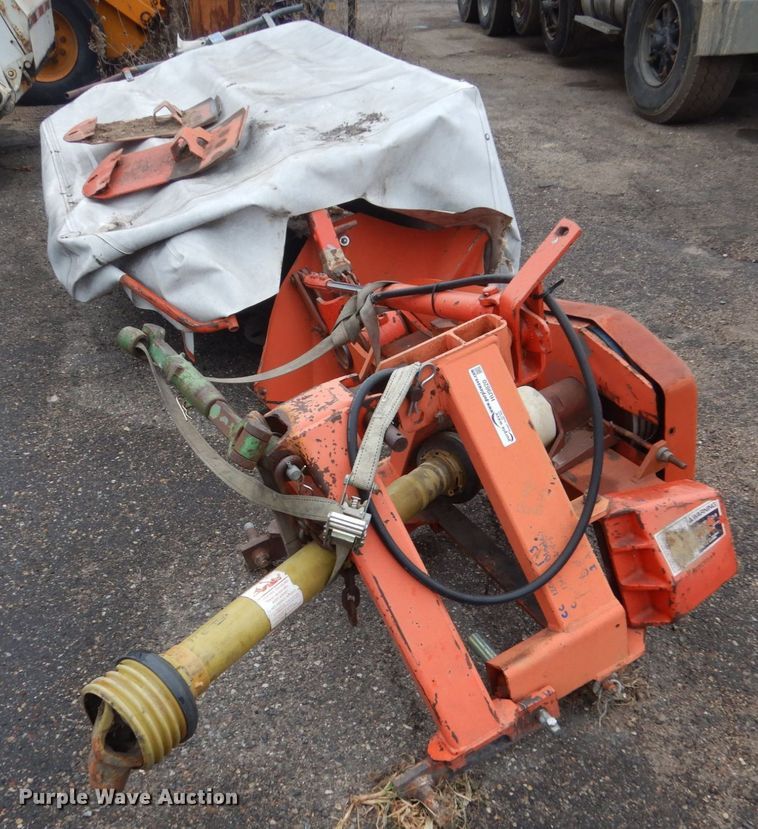 image for item HU9820 Kuhn disc mower