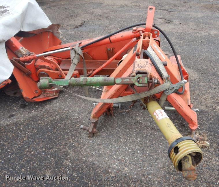 image for item HU9820 Kuhn disc mower