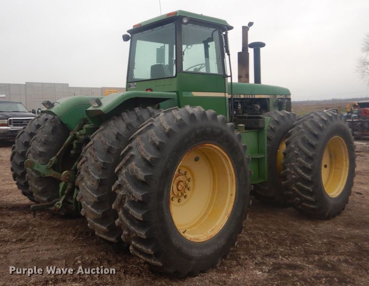 image for item HV9537 1981 John Deere 8640  4WD tractor