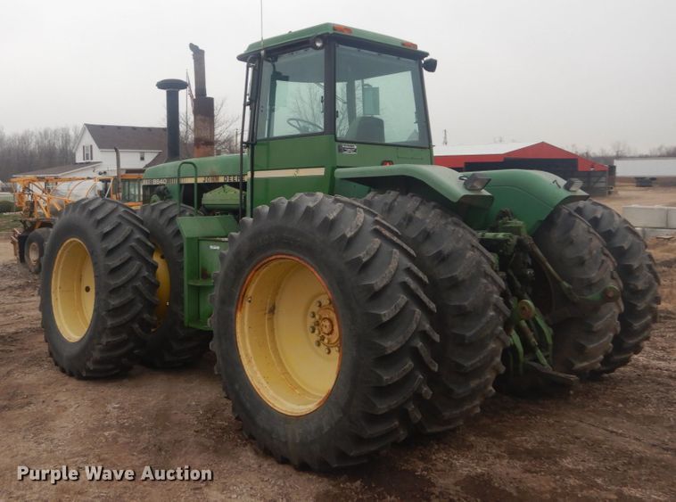 image for item HV9537 1981 John Deere 8640  4WD tractor