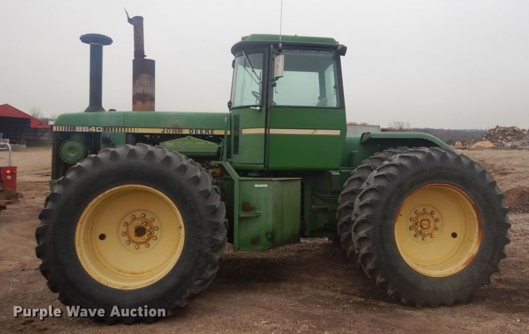 image for item HV9537 1981 John Deere 8640  4WD tractor