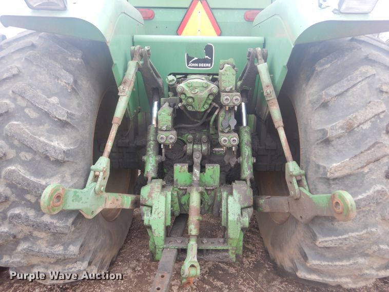 image for item HV9537 1981 John Deere 8640  4WD tractor