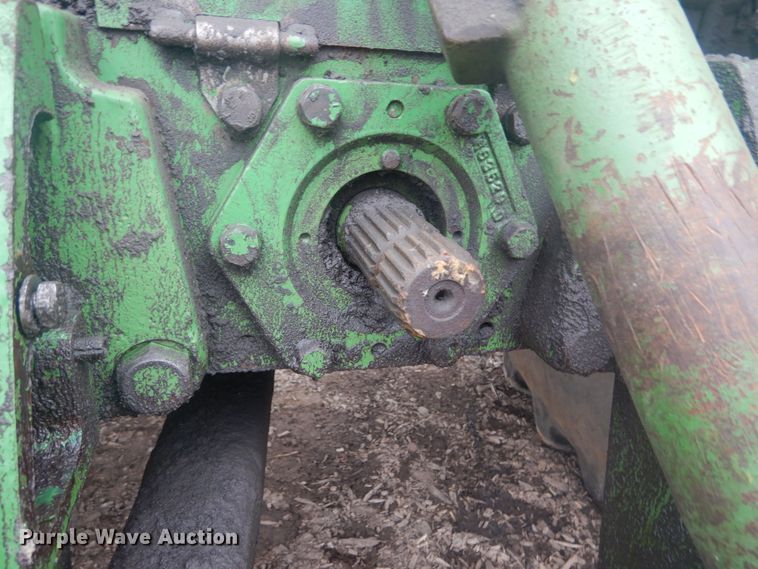 image for item HV9537 1981 John Deere 8640  4WD tractor