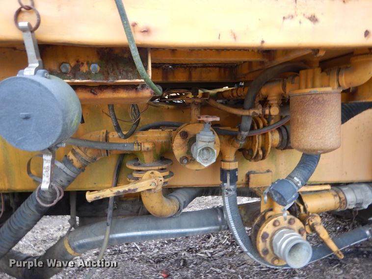 image for item HV9540 Big A 2700  sprayer