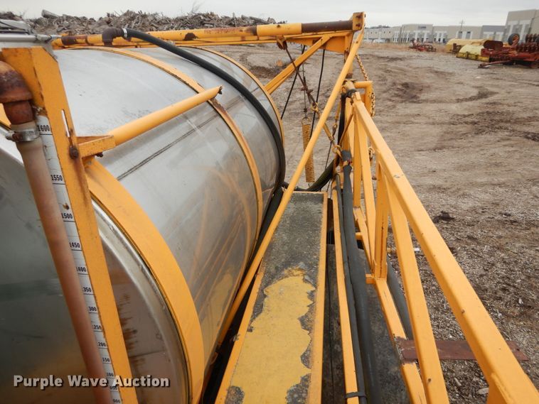 image for item HV9540 Big A 2700  sprayer