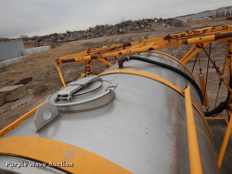 image for item HV9540 Big A 2700  sprayer