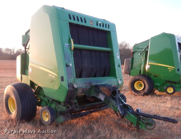 image for item HW9148 2018 John Deere 560M  round baler