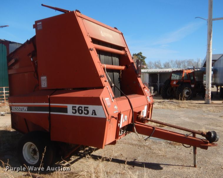 image for item HW9248 Hesston 565A  round baler