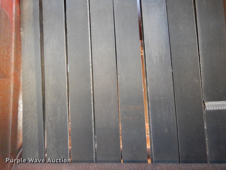 image for item HW9248 Hesston 565A  round baler