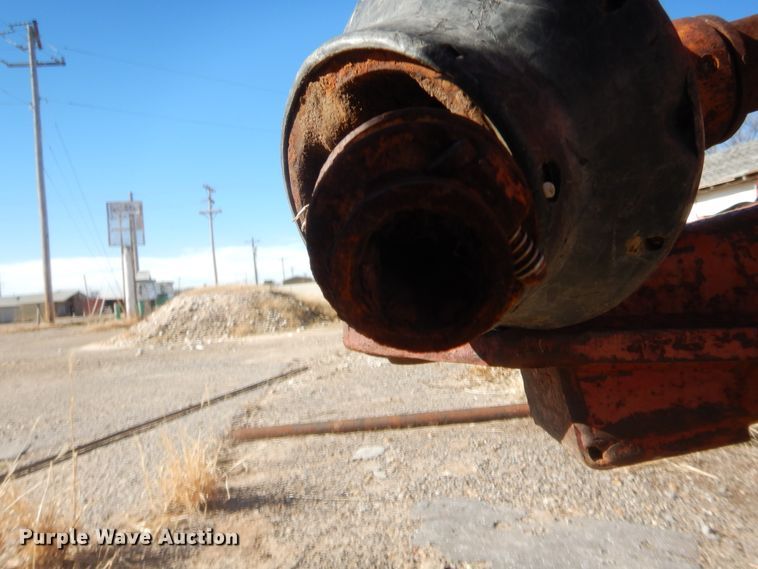 image for item HW9248 Hesston 565A  round baler