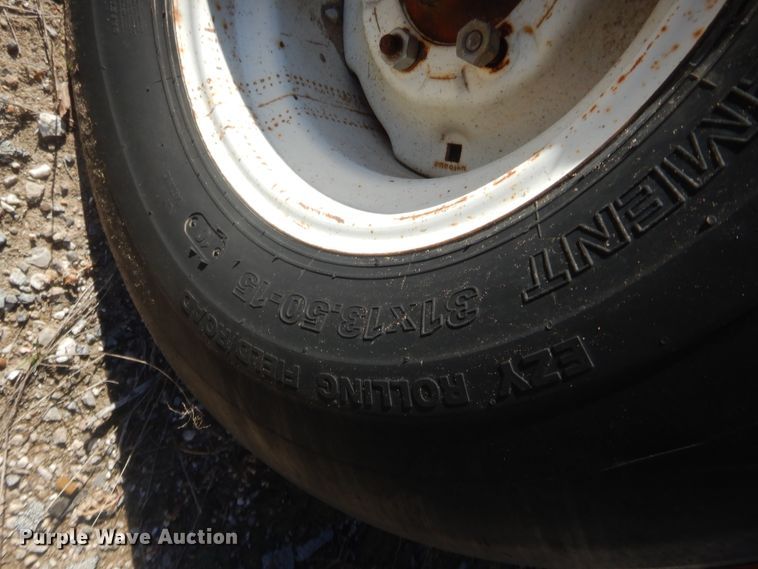 image for item HW9248 Hesston 565A  round baler