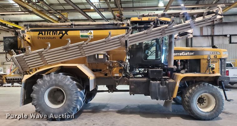 image for item HW9507 2011 Ag-Chem TerraGator 8204  applicator