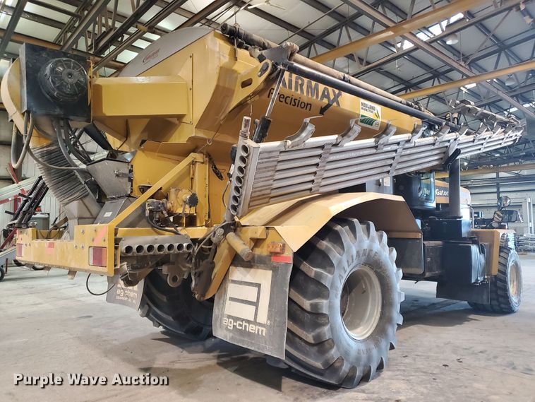 image for item HW9507 2011 Ag-Chem TerraGator 8204  applicator