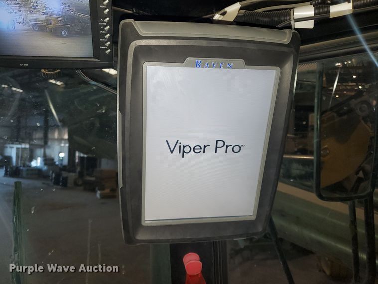 image for item HW9507 2011 Ag-Chem TerraGator 8204  applicator