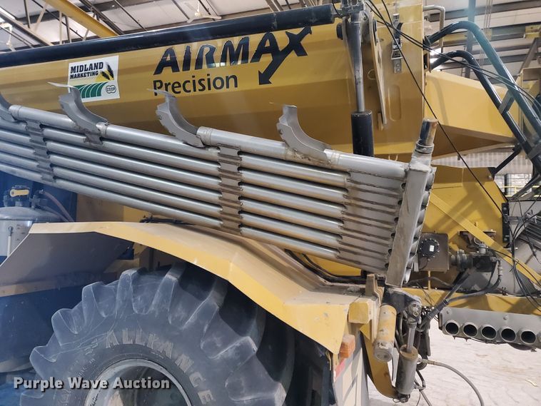 image for item HW9507 2011 Ag-Chem TerraGator 8204  applicator