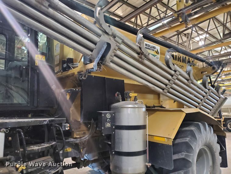 image for item HW9507 2011 Ag-Chem TerraGator 8204  applicator