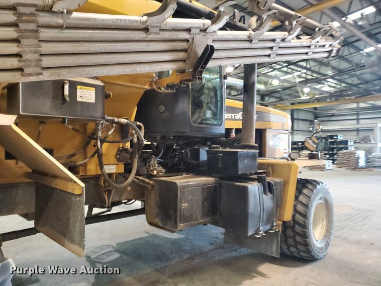 image for item HW9507 2011 Ag-Chem TerraGator 8204  applicator