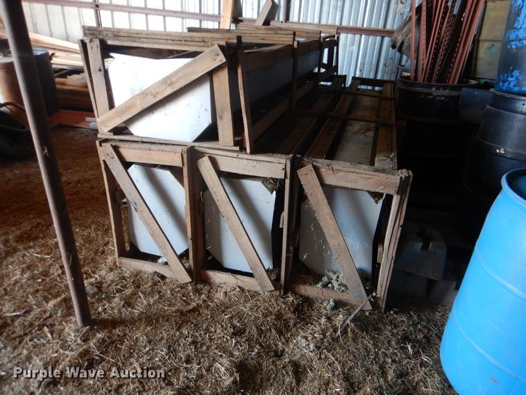 image for item HY9979 (5) ridge vent sections