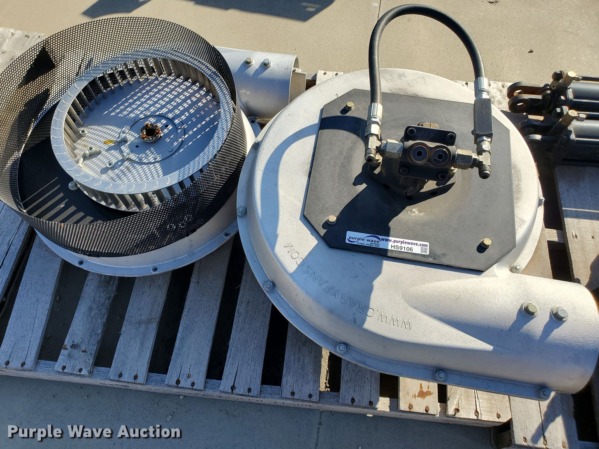 Crary blower fan in Assaria, KS | Item HS9106 sold | Purple Wave