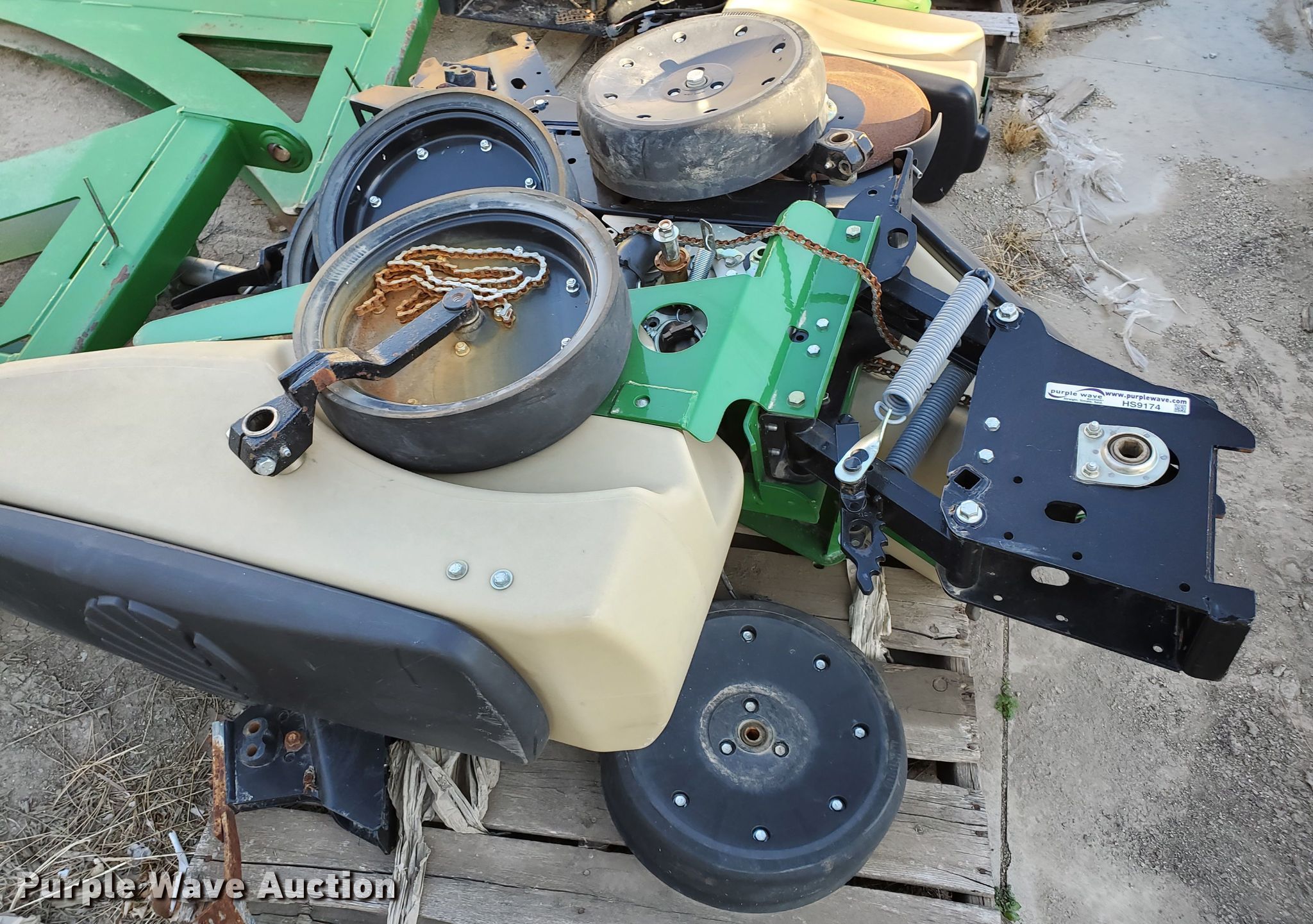 (2) Great Plains planter row assemblies in Assaria, KS Item HS9174