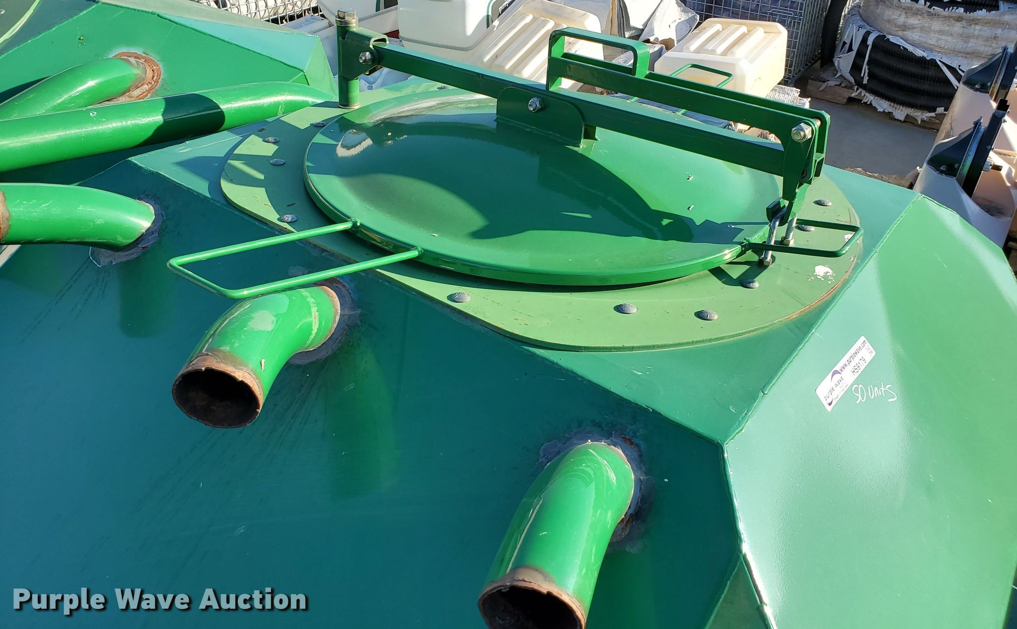 Great Plains seed hopper in Assaria, KS Item HS9179 sold Purple Wave