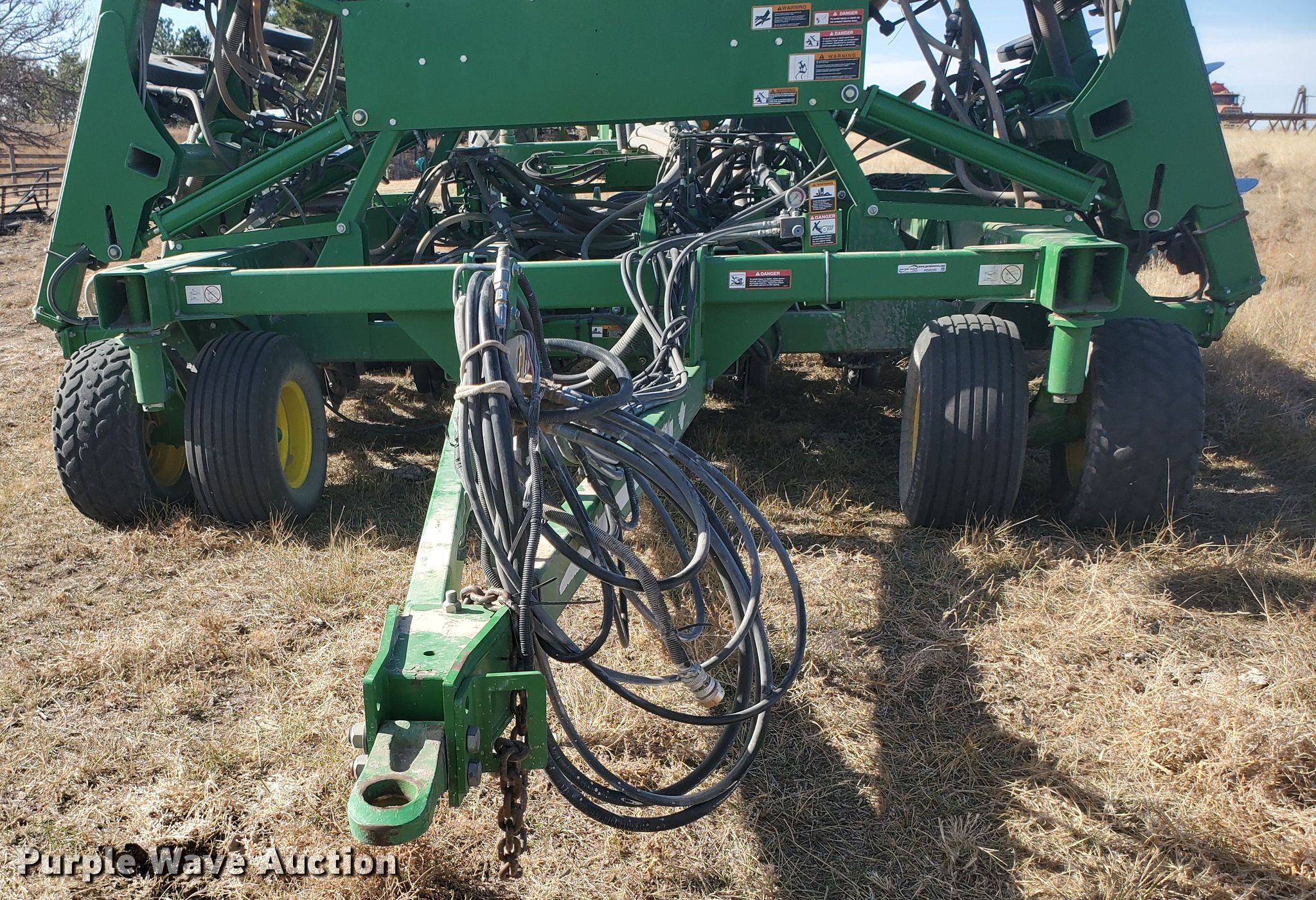 2012 John Deere 1890 notill air seeder in Hays, KS Item HS9200 for