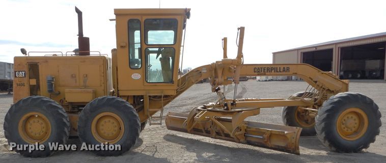 image for item DE2461 1985 Caterpillar 140G  motor grader