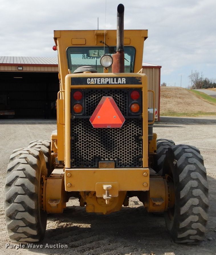 image for item DE2461 1985 Caterpillar 140G  motor grader