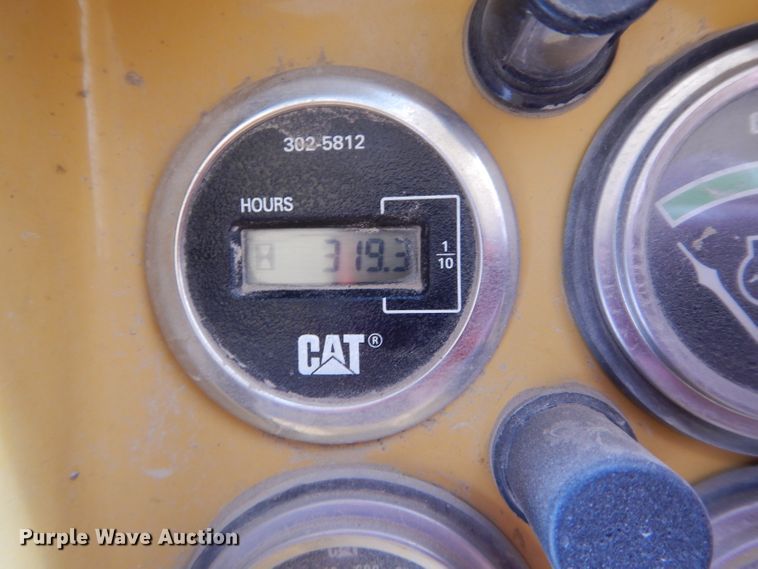 image for item DE2461 1985 Caterpillar 140G  motor grader