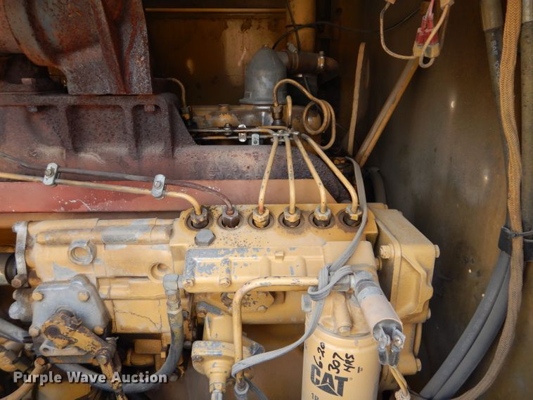 image for item DE2461 1985 Caterpillar 140G  motor grader