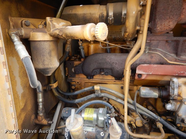 image for item DE2461 1985 Caterpillar 140G  motor grader